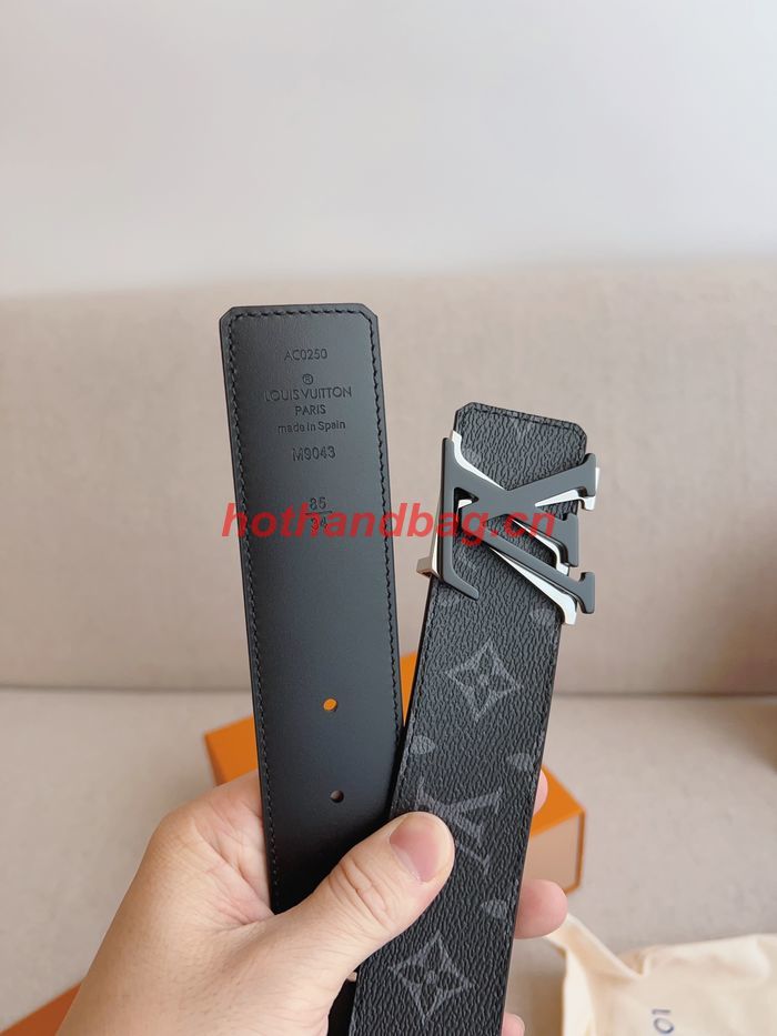 Louis Vuitton Belt 40MM LVB00125